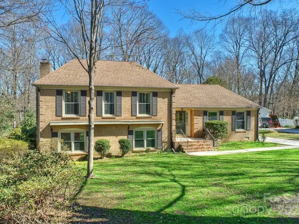 6419 Summerlin Pl, Charlotte, NC 28226