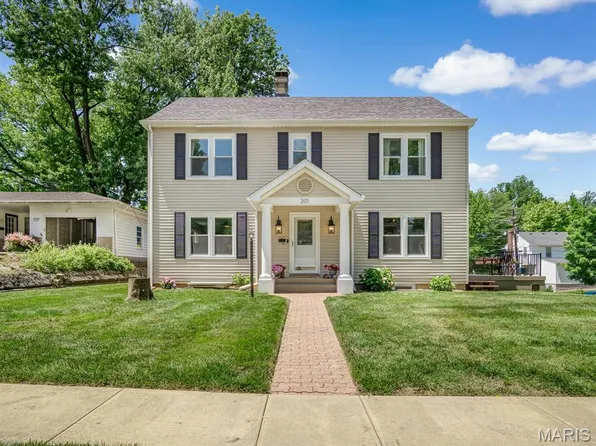 201 Banner St, Edwardsville, IL 62025