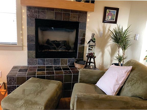 Parlor with Gas Fireplace