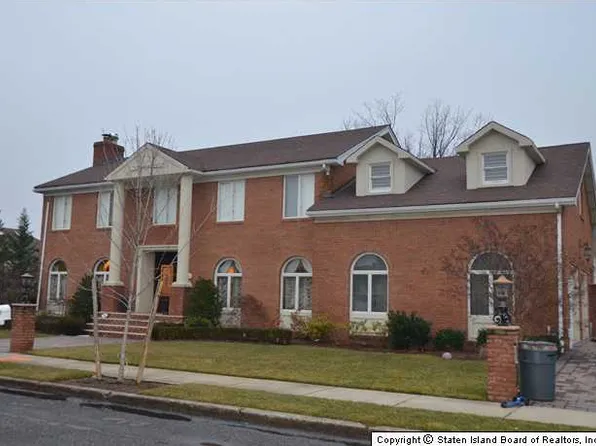 395 Powell Street image 1 of 15