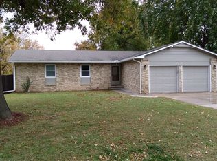 1552 N Melrose Ln, Wichita, KS 67212