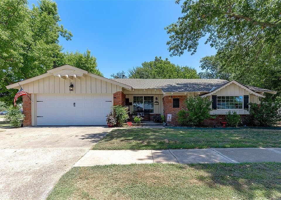 1st image of 457 Bryarwood Dr