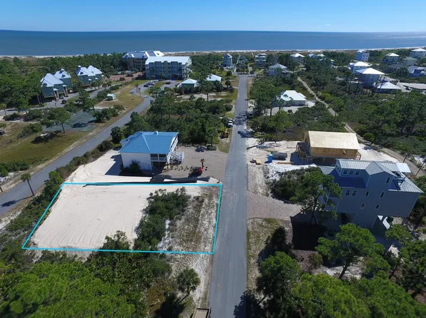 2 Mariner Ln, Pt Saint Joe, FL 32456