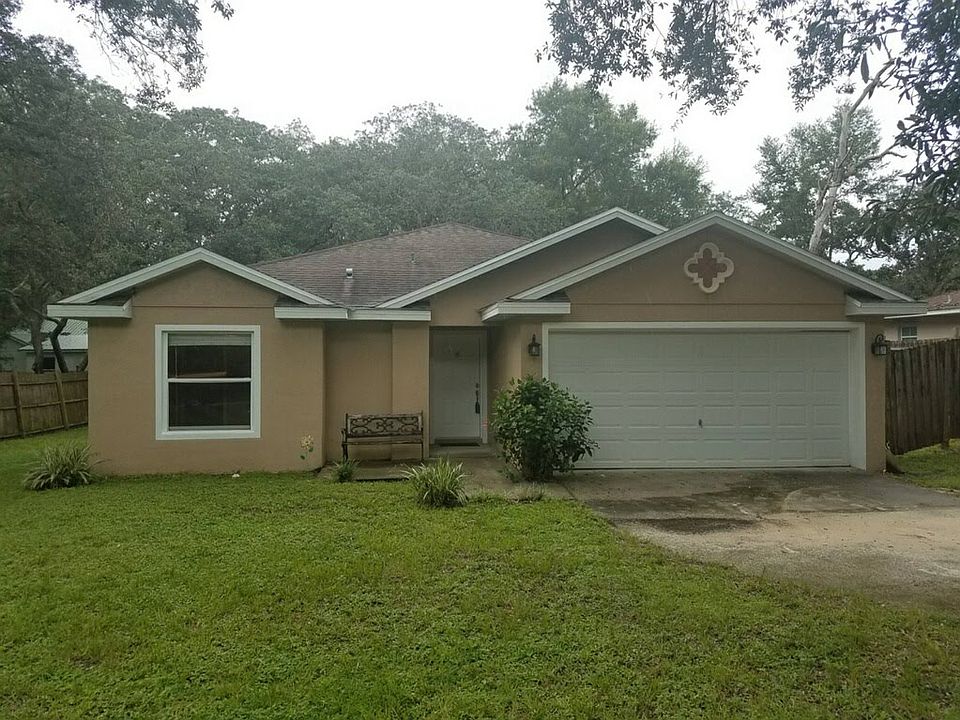 1st image of 40127 Oakridge Dr