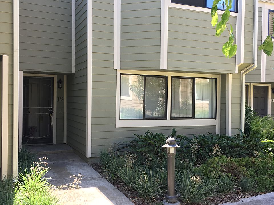 1st image of 12 Surfside Ct #24