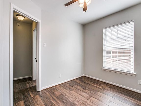 2nd image of 4704 Abbott Ave APT 118