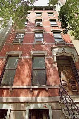 Sold by Corcoran | media 19