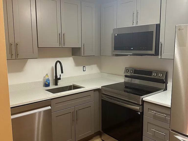 18 Glencoe St #29 — Photo 3