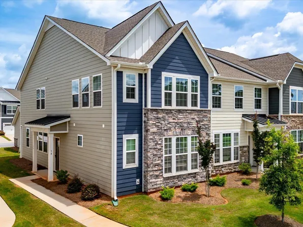 14 Gaskins Trl, Travelers Rest, SC 29690