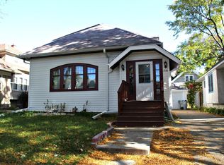 1530 N 51st St, Milwaukee, WI 53208