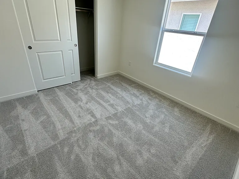 527 Twilight Pl — Photo 8
