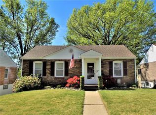 7010 Rhodes Ave, Saint Louis, MO 63123