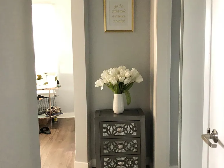 703 E Providencia Ave #102 — Photo 19