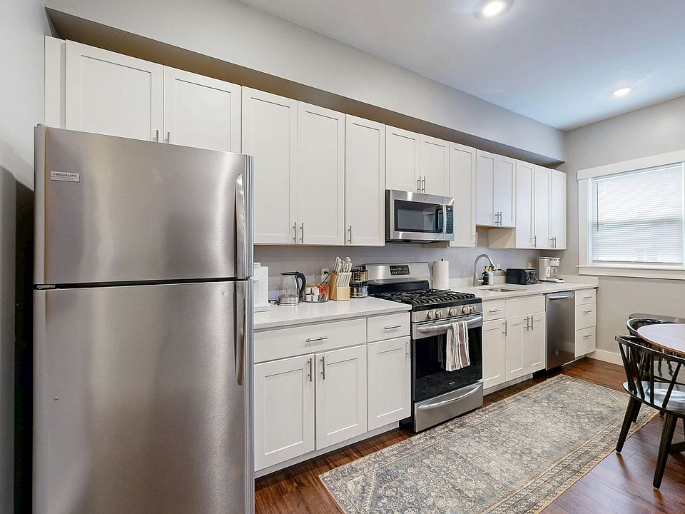 1st image of 39 Gilman St #1