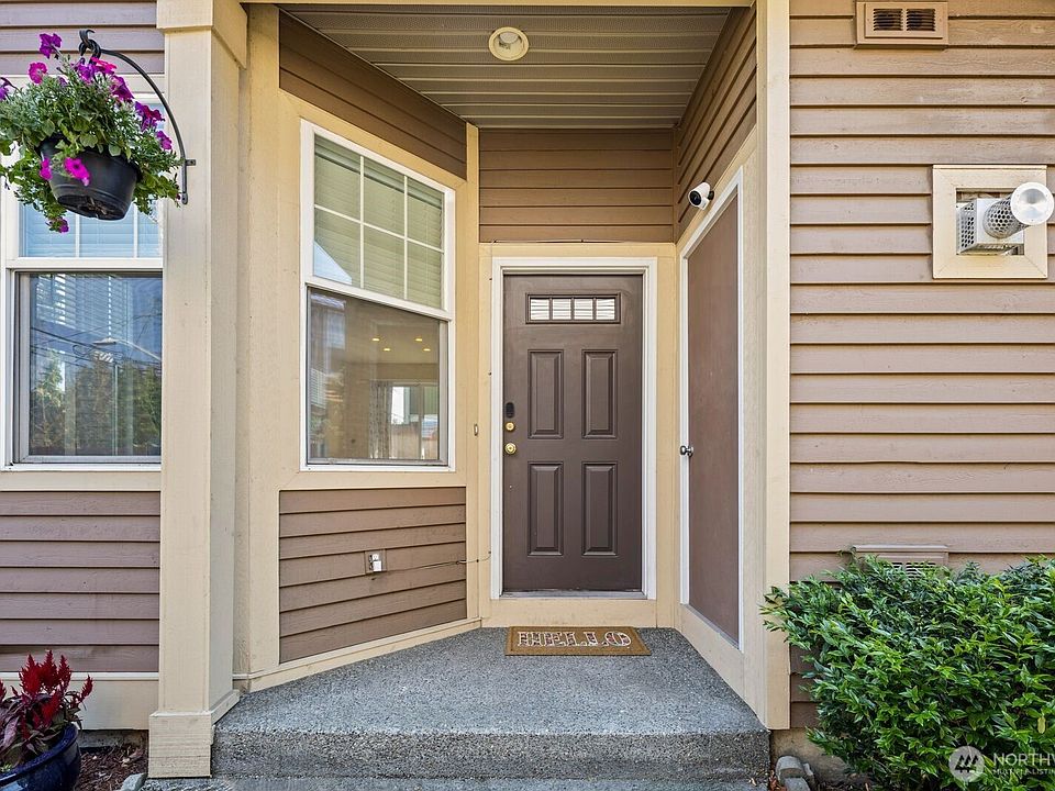 1st image of 10543 Midvale Avenue N #A