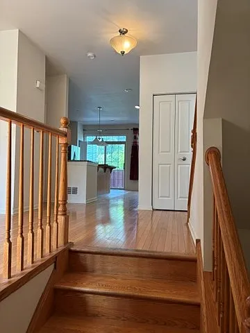 2517 Waterbury Ln — Photo 10
