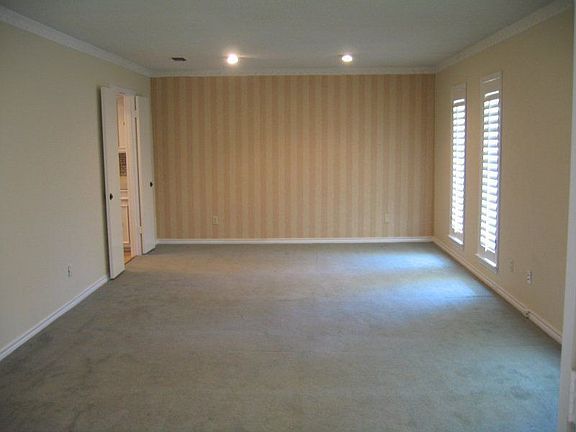 2nd image of 10939 Yorksprings Dr