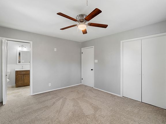 4th image of 898 N Lydia St