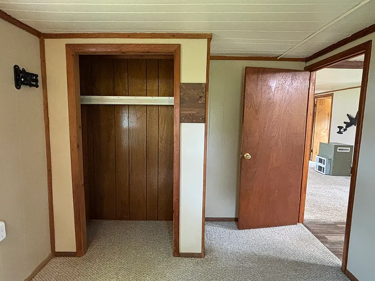 2537 Mitchell Lake Rd — Photo 9