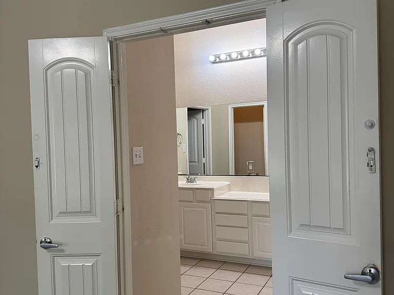 8012 Rancho De La Osa Trl — Photo 6