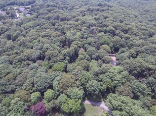 Meadow Glen, northport, NY 11768