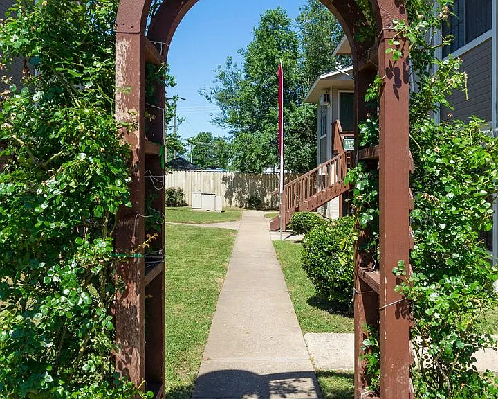 Alderview Apartments — Photo 27