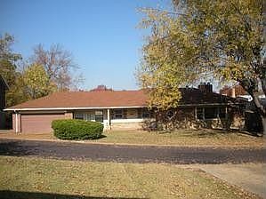 1st image of 8847 May Ave