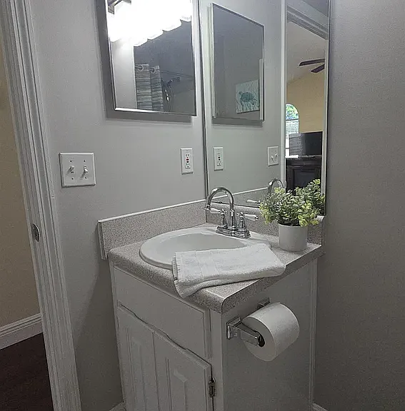2943 Viking Way — Photo 5