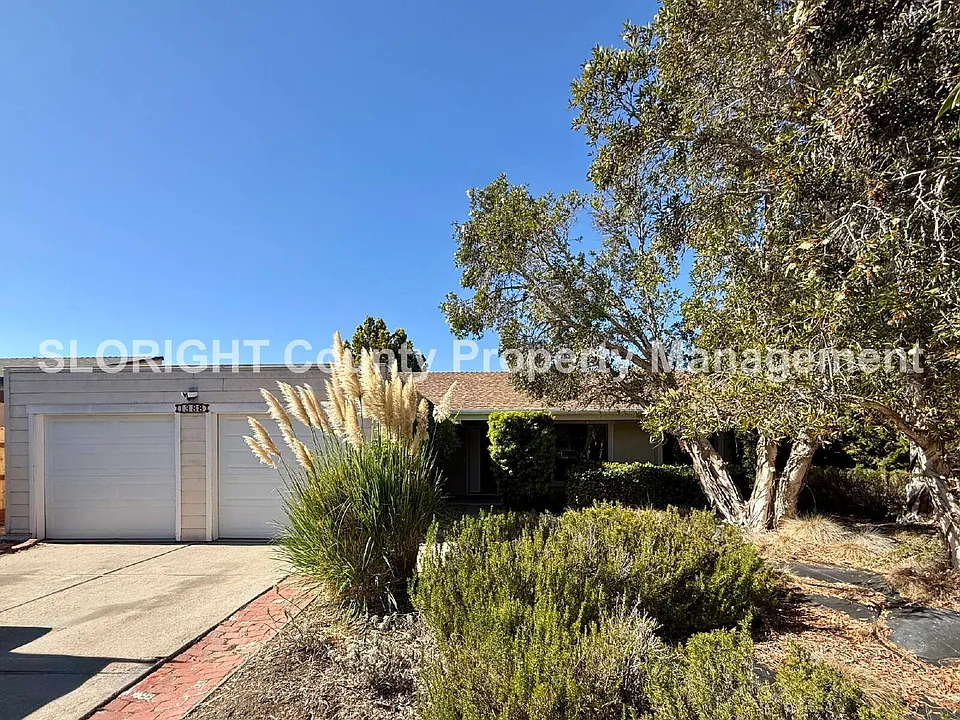 1388 Cavalier Ln