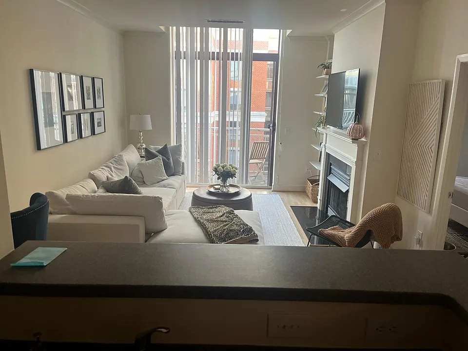 1205 Garfield St #Penthouse 11