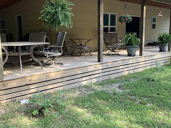 3rd image of 2118 Jimmy Creek Rd