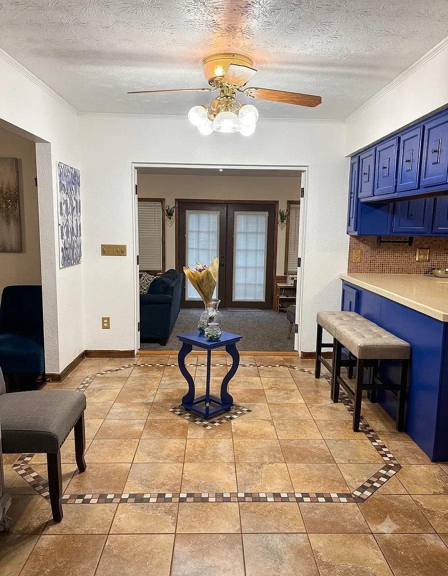 4 bed, 1800 sqft, $2,100 — Photo 3