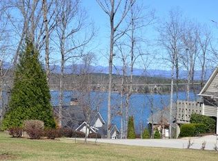 64 Waterford Dr, Seneca, SC 29672