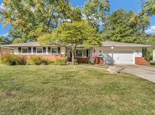 818 Stoddard Ct, Monticello, IL 61856