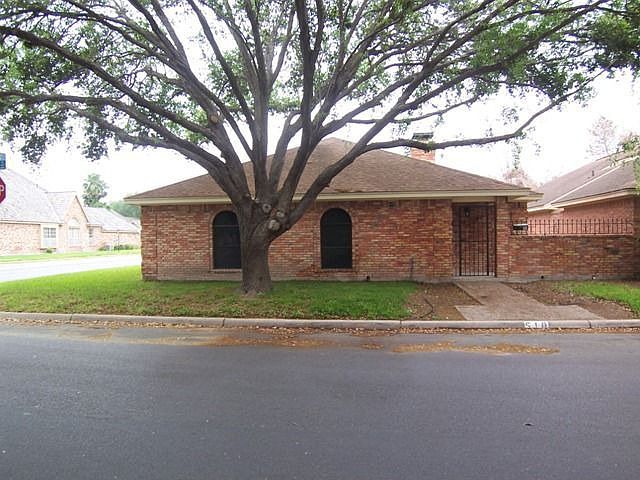 1st image of 510 Zinnia Ave