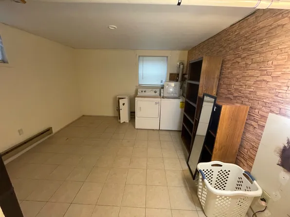 27 Bartha Ave #27A, Edison, NJ 08817