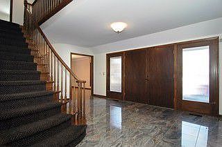 2nd image of 801 Woodleigh Ave