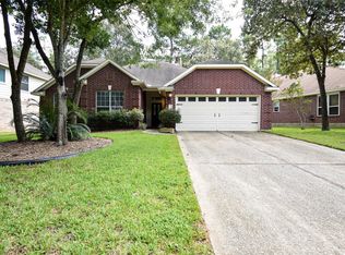 34 S Rambling Ridge Pl, Conroe, TX 77385