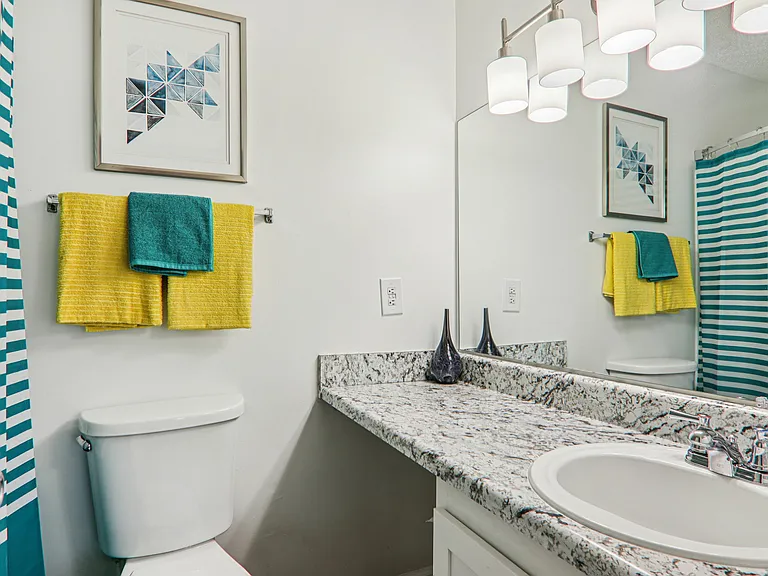 Greyeagle Apartments — Photo 6