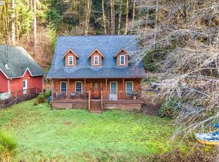 71381 Fishhawk Rd, Clatskanie, OR 97016