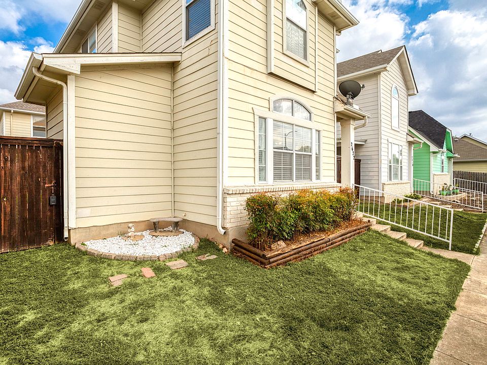1st image of 2622 Crown Holw