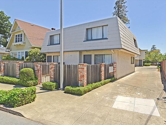 2nd image of 230 Villa Ter APT 4
