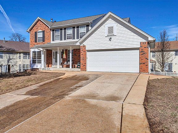 2nd image of 3609 Summer Brook Ct
