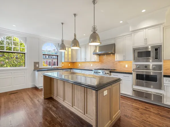 408 Beacon St APT 2, Boston, MA 02115
