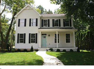 250 N Stanwick Rd, Moorestown, NJ 08057