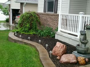 1840 NW 46th St, Lincoln, NE 68528