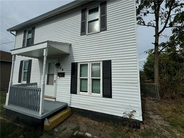 24 Dunkard Ave, Uniontown, PA 15401