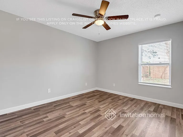 12427 Amanda Cove Trl — Photo 18