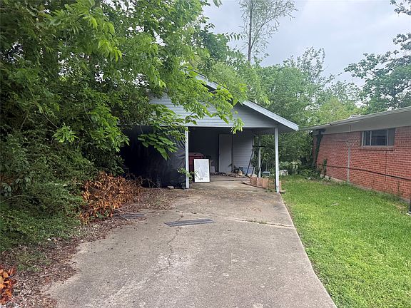 2nd image of 401 W Evans Ave