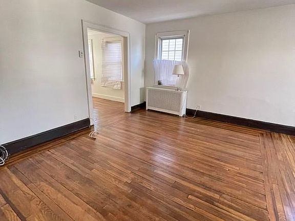 2nd image of 110 Beverly Ave